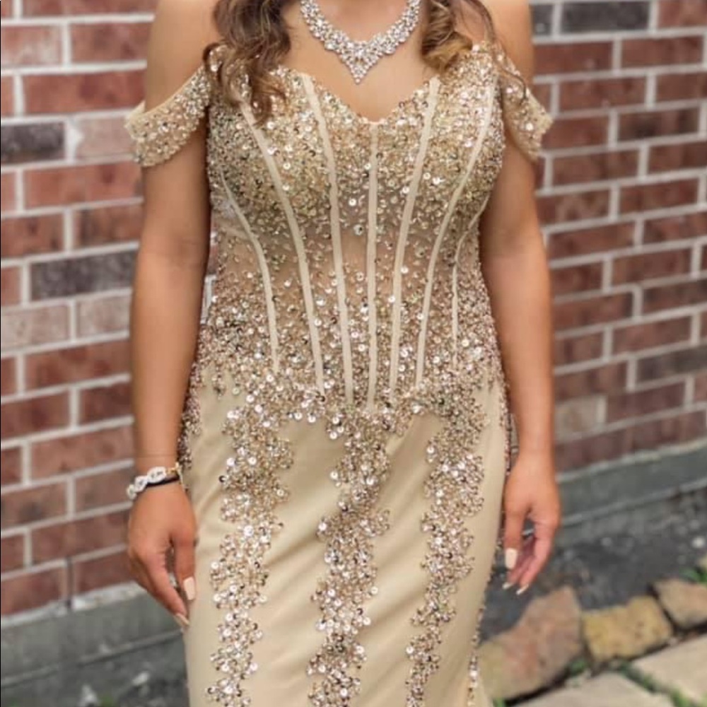 Prom dress